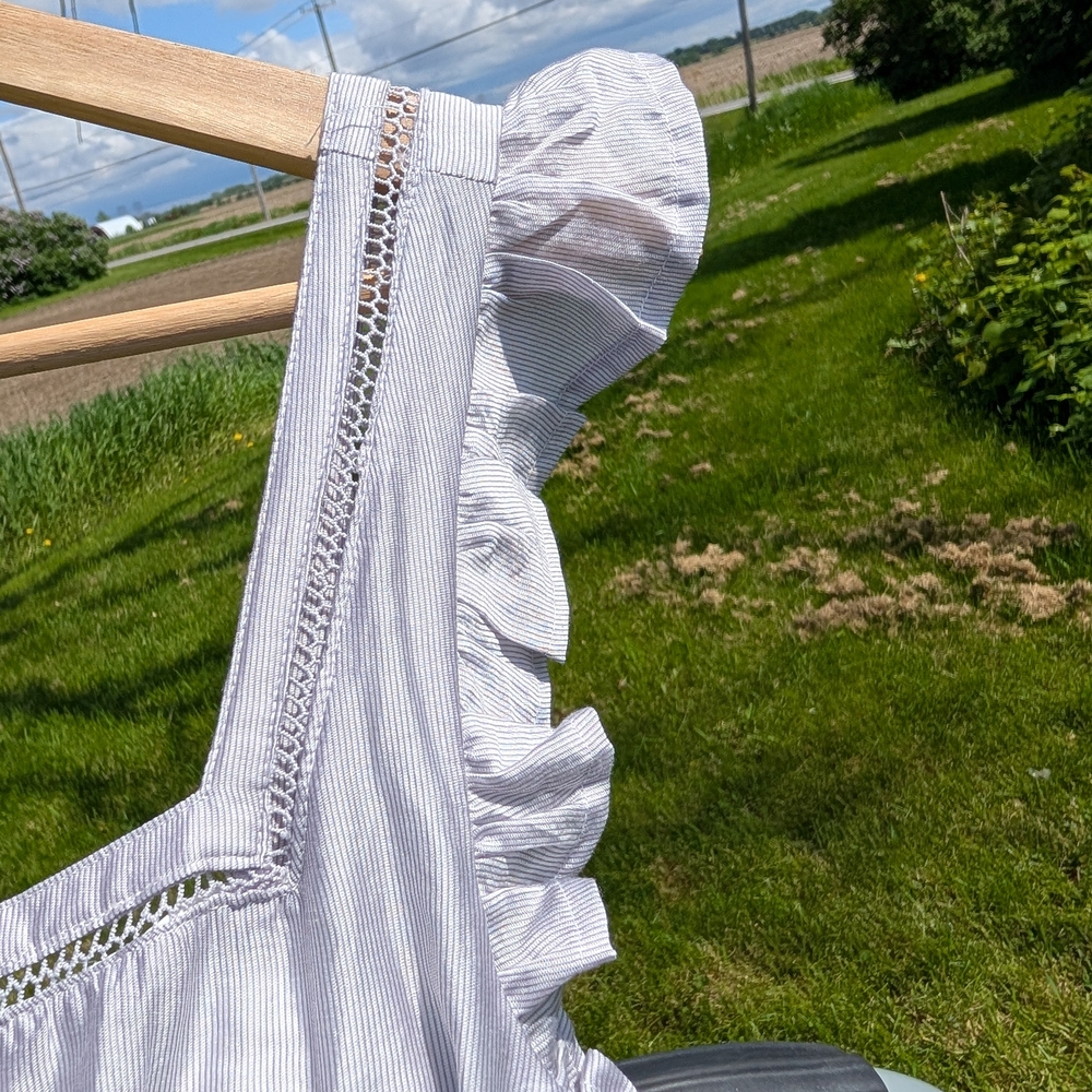 2/30$ Adelyn Rae White Ruffled Jumpsuit - Picture 4 of 10